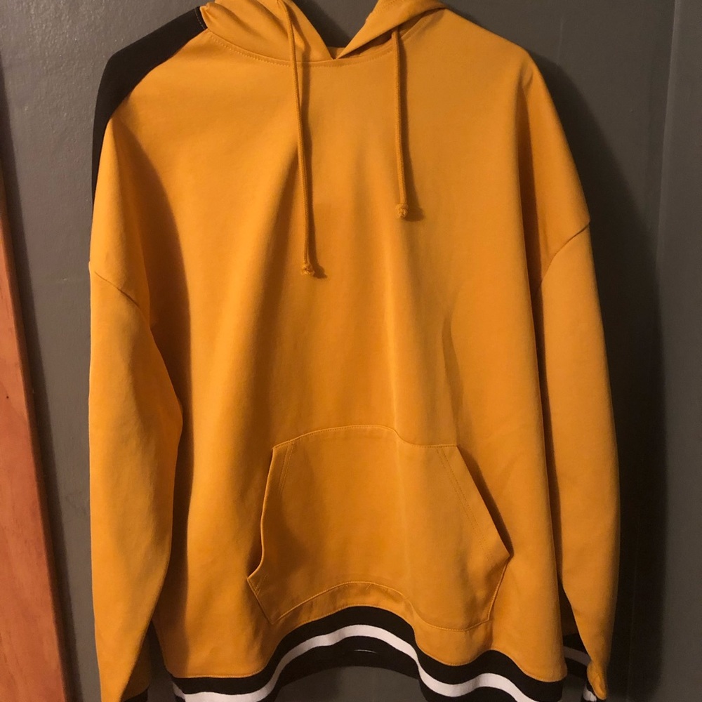 Pacsun sweatshirt